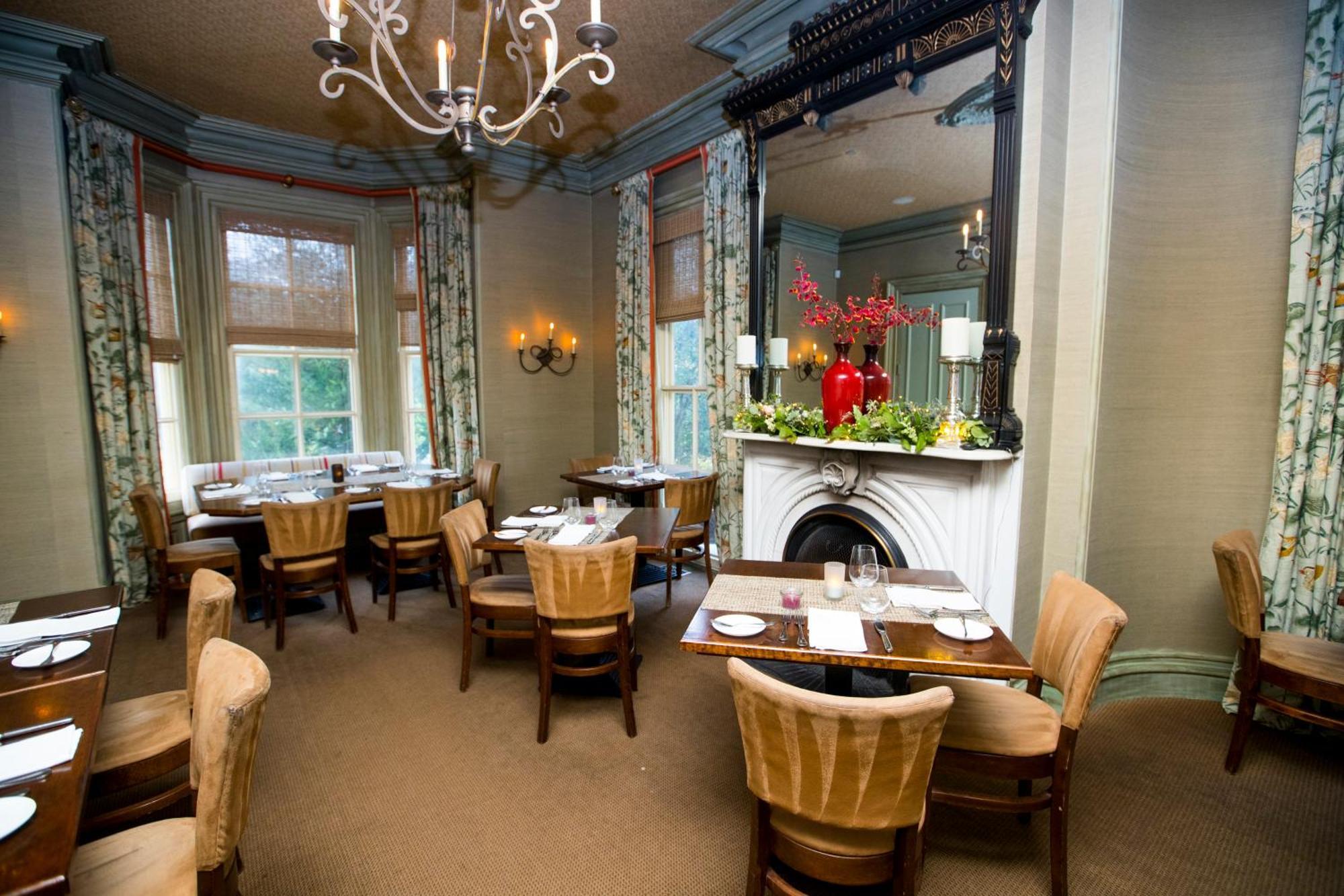 Jedediah Hawkins Inn Jamesport Екстериор снимка